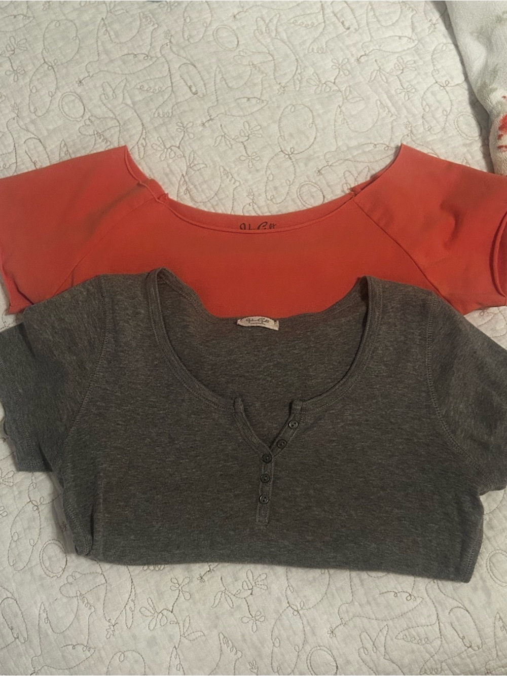 brandy melville top set